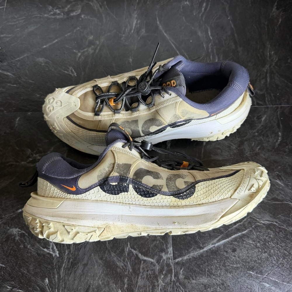 Nike ACG Men's Mountain Fly 2 Trail Hiking Sneaker Shoe M11.5 DV7903